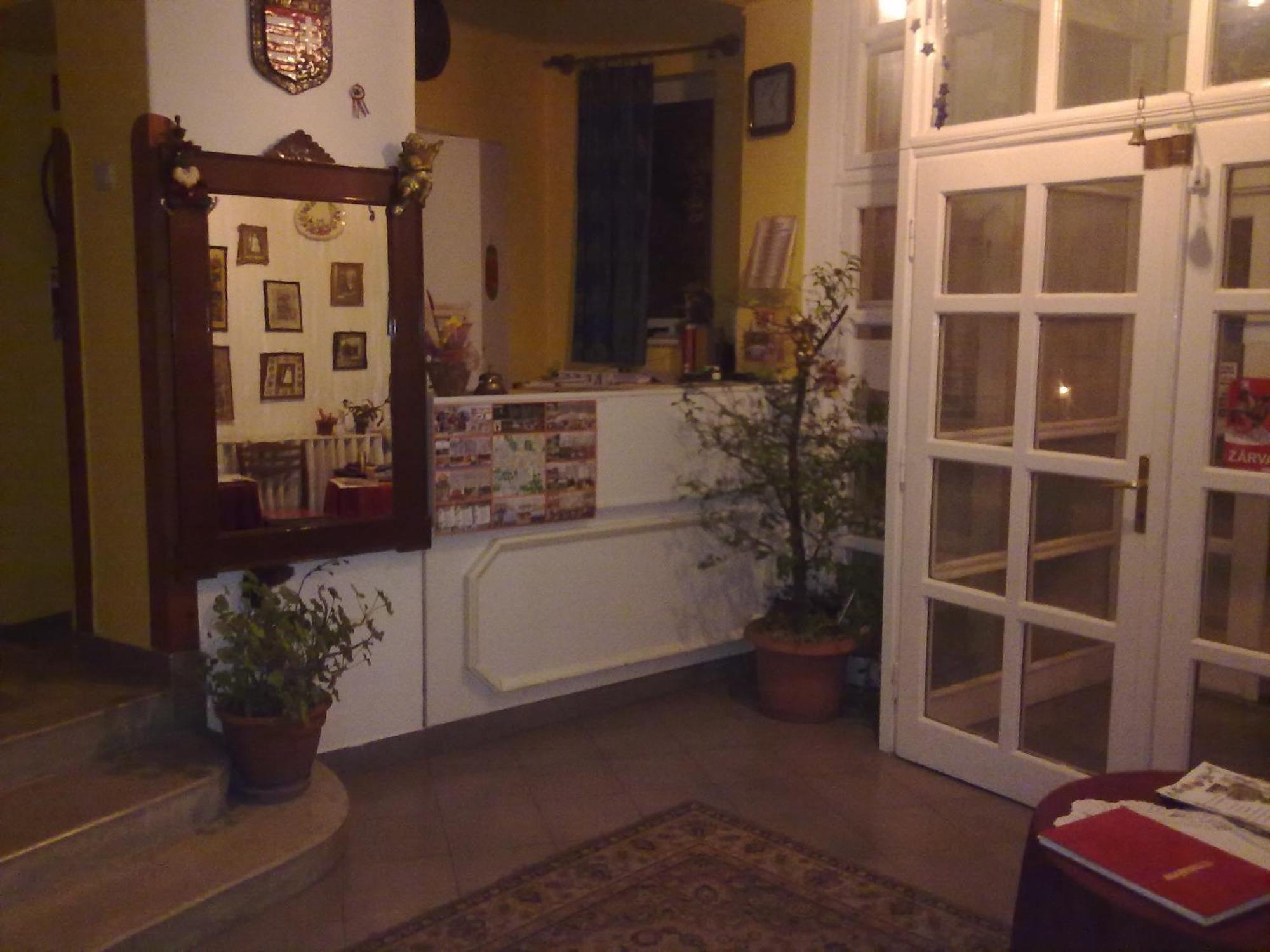Bed and Breakfast Alabastrom Panzio Es Etterem Богач Екстер'єр фото